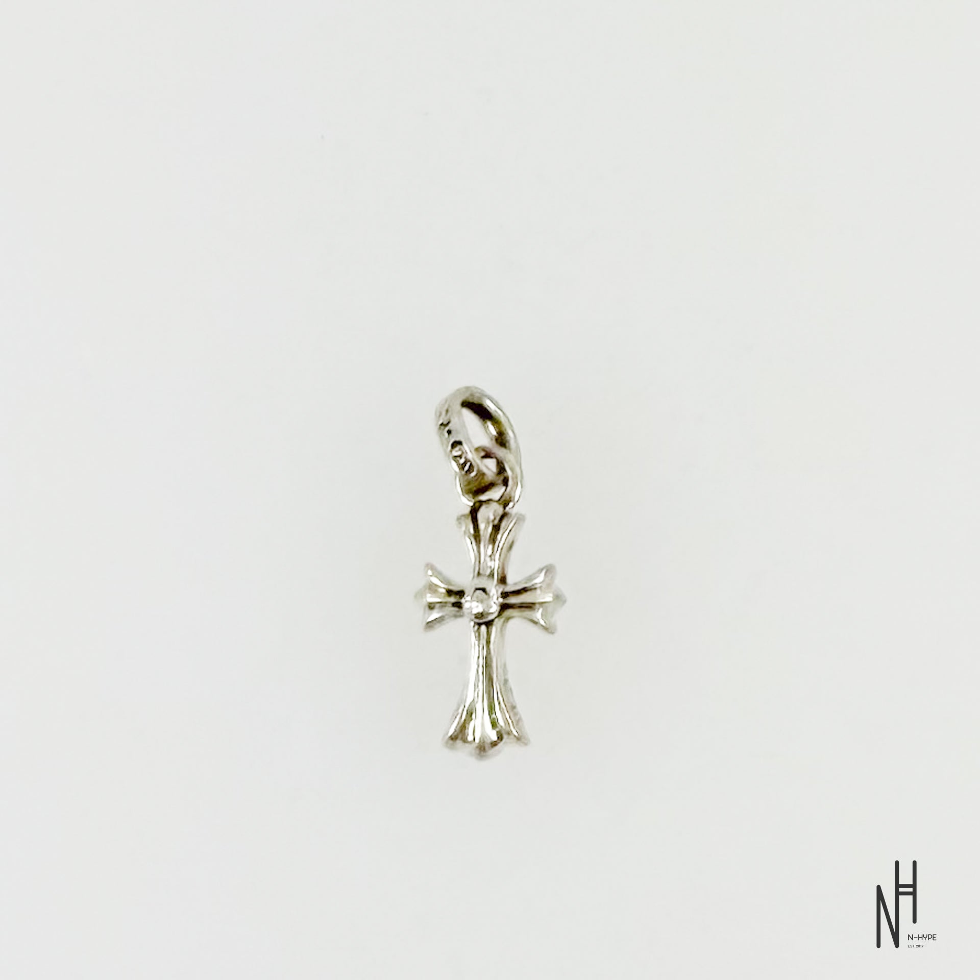 Chrome Hearts Little Cross Charm Pendant – Silver 925 | N-Hype