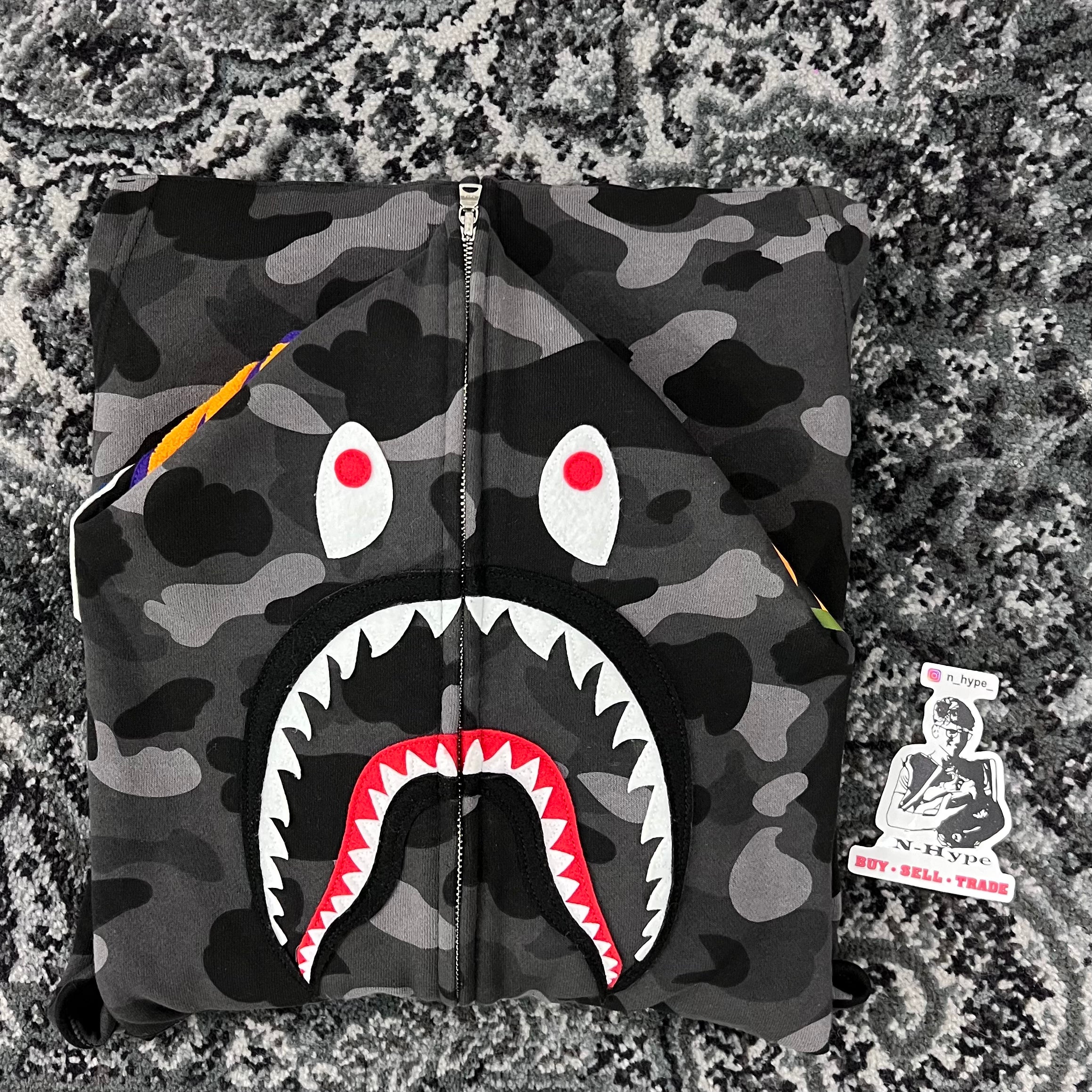 BAPE Color Camo Shark Full Zip Hoodie Navy Showroom NHype Lodz Polska 1