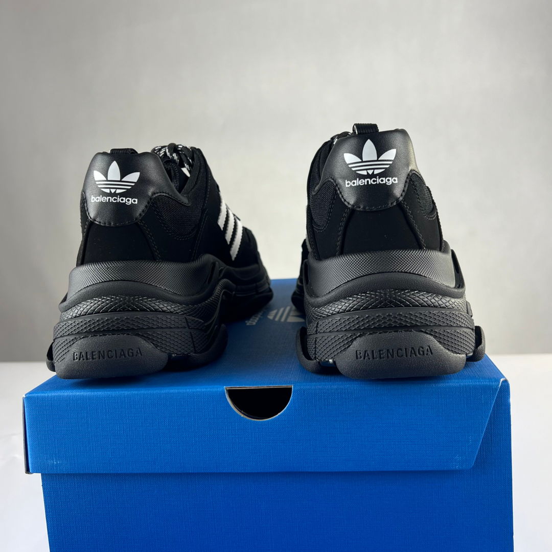 Balenciaga triple s hype sales