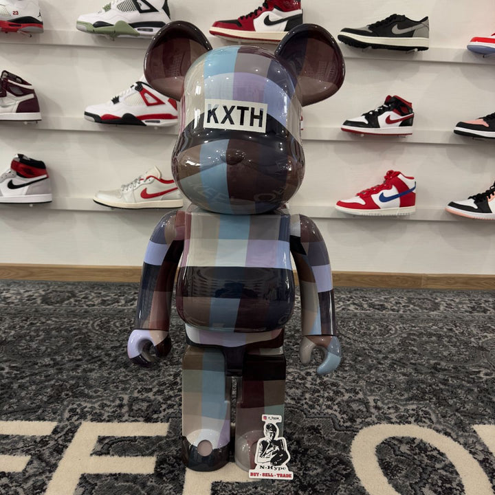 Bearbrick x Kith Palette 10-Year Anniversary 1000% Showroom NHype 1 Lodz Polska