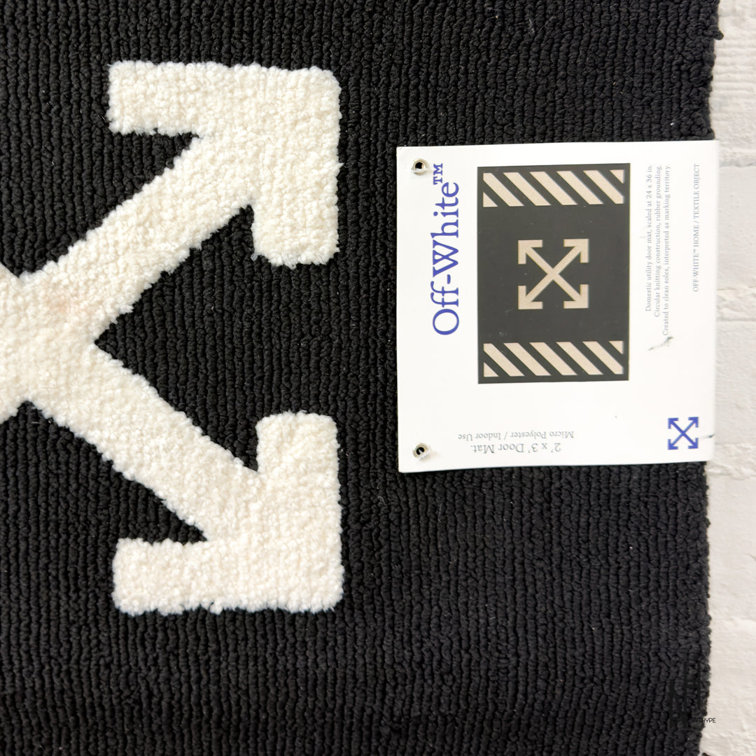 Off-White Arrows Door Mat Black White
