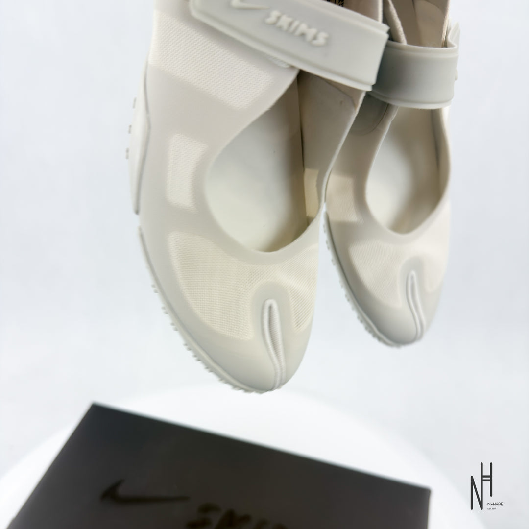 Nike x SKIMS Rift Mesh Light Bone