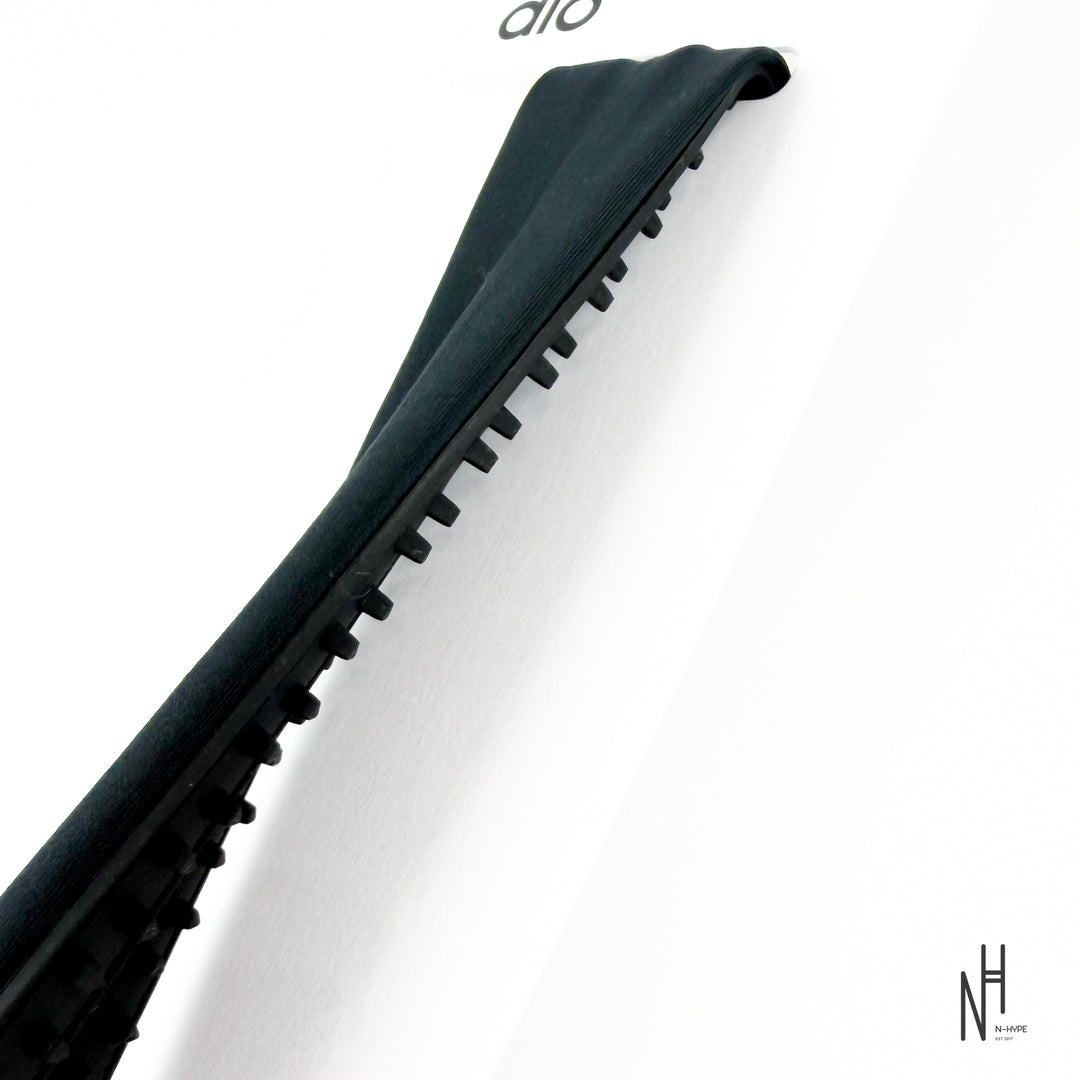 Alo Yoga Airlift So Smooth Headband Black