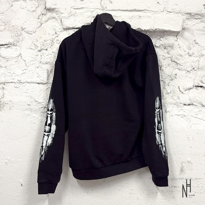 N-HYPE & IVO JANKOWIAK Wolf of The City Hoodie Black