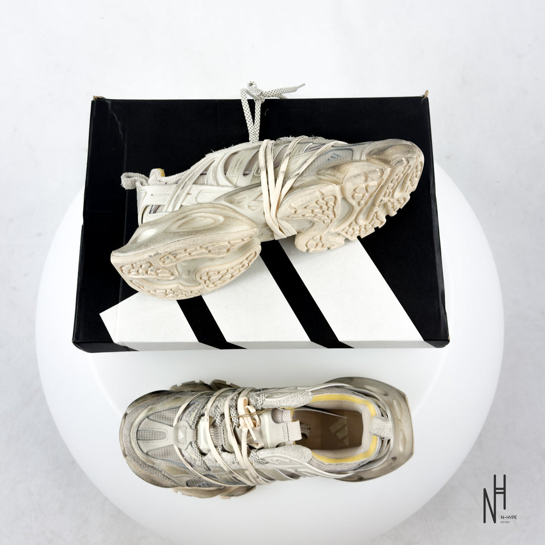 adidas XLG Runner Deluxe Wonder Beige