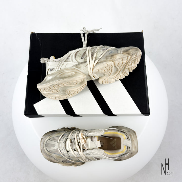 adidas XLG Runner Deluxe Wonder Beige