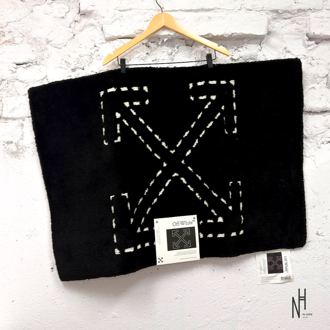 Off-White Arrows Door Mat Black Dashed White
