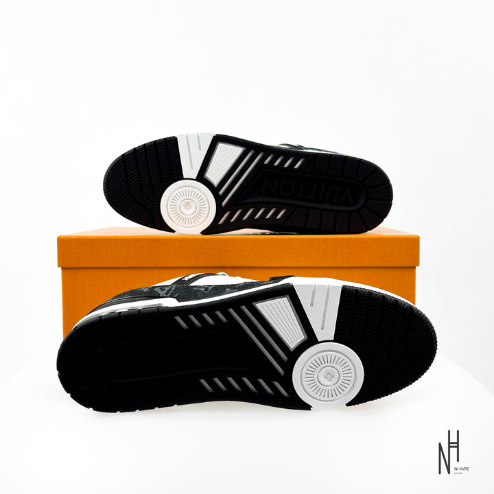 Louise Vuitton LV Trainer White Black
