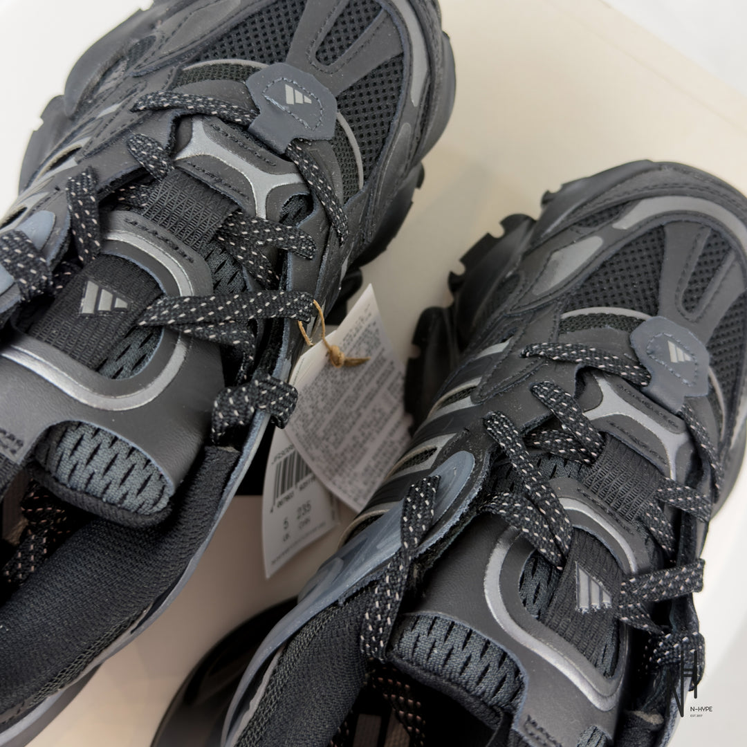 adidas XLG Runner Deluxe Black