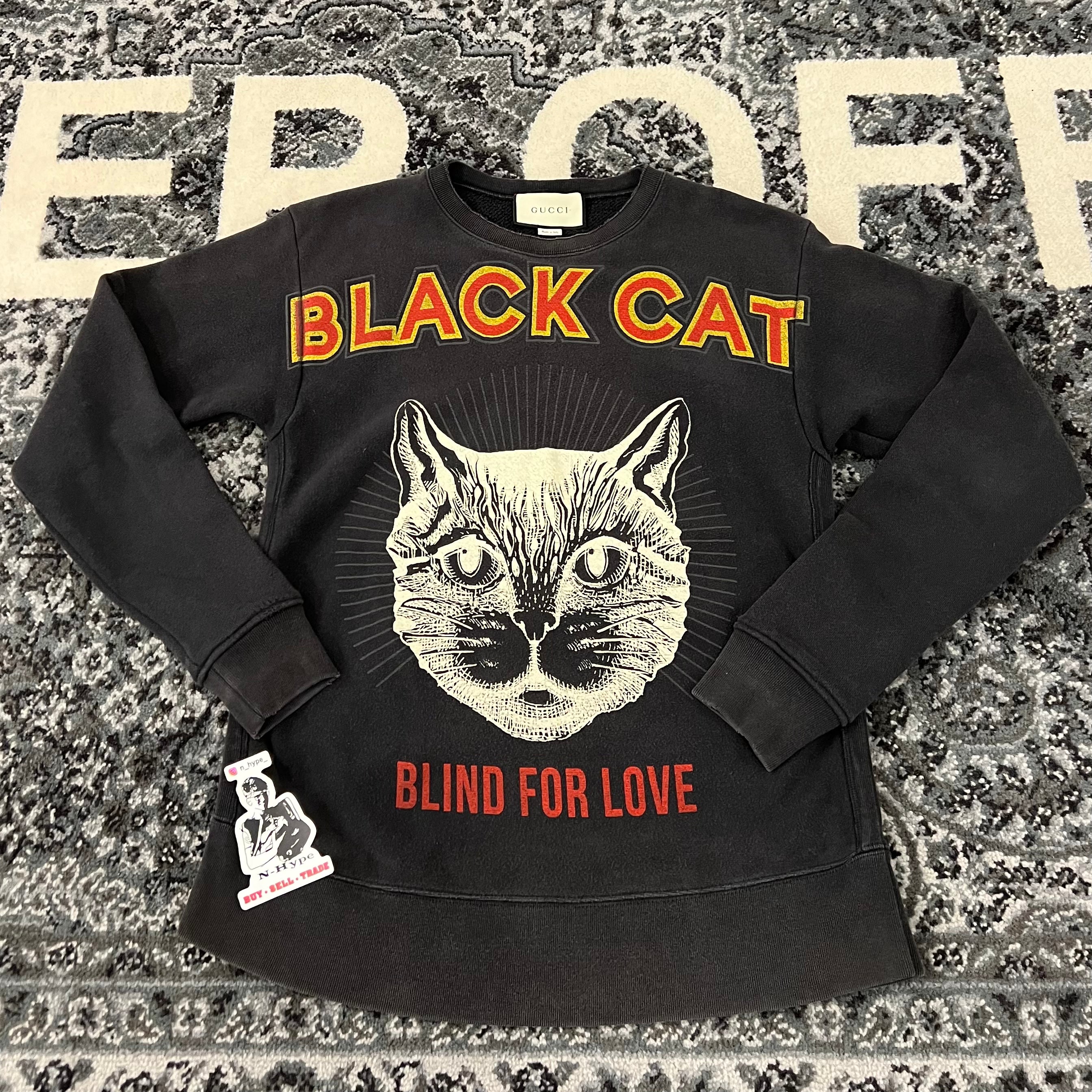 Gucci Baumwoll-Sweatshirt mit schwarzem Katzendruck