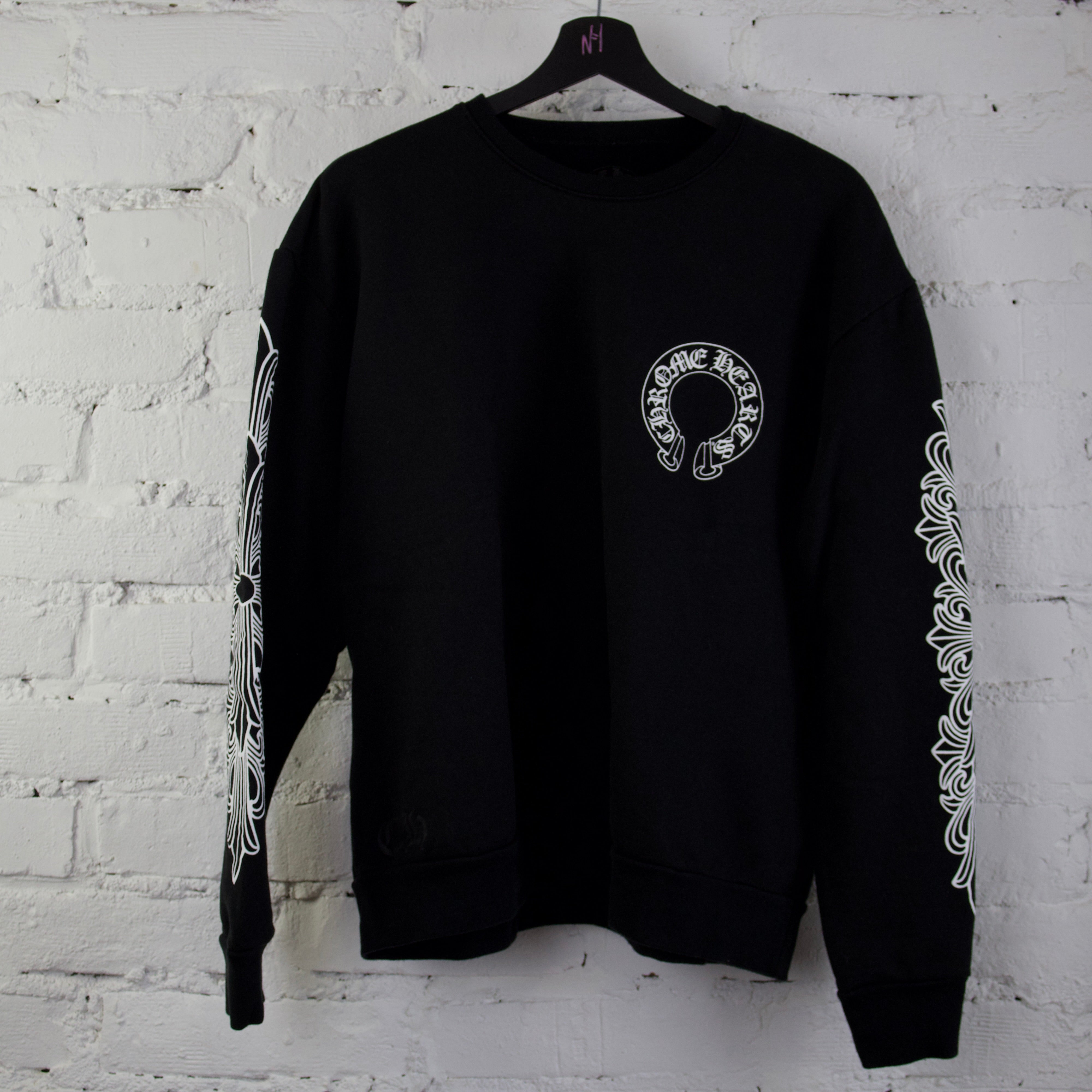 Chrome authentic hearts crewneck