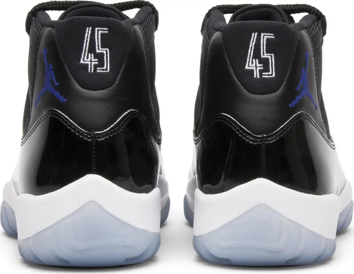 Jordan 11 Retro Space Jam (2016)