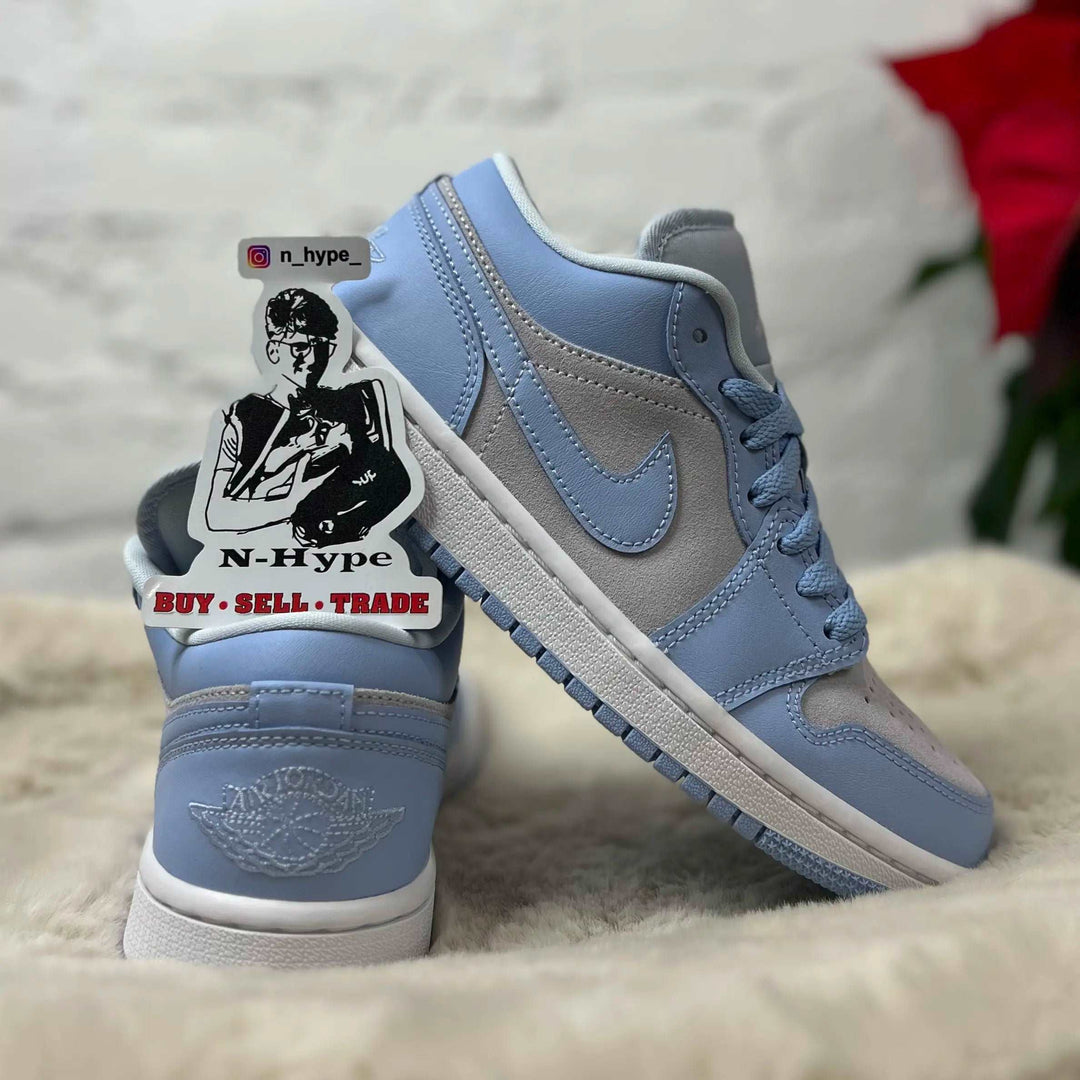 Jordan 1 Low Football Grey Aluminum (W)