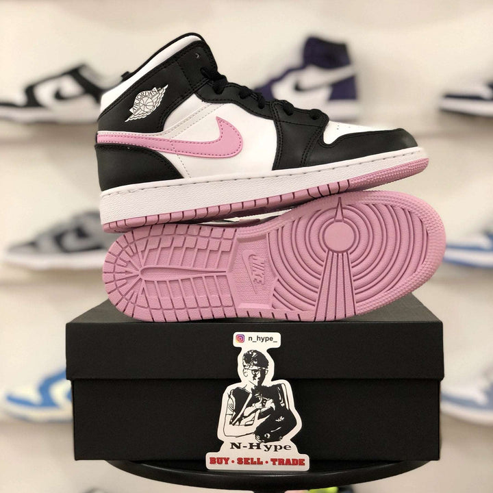 Jordan 1 Mid White Black Light Arctic Pink (GS)