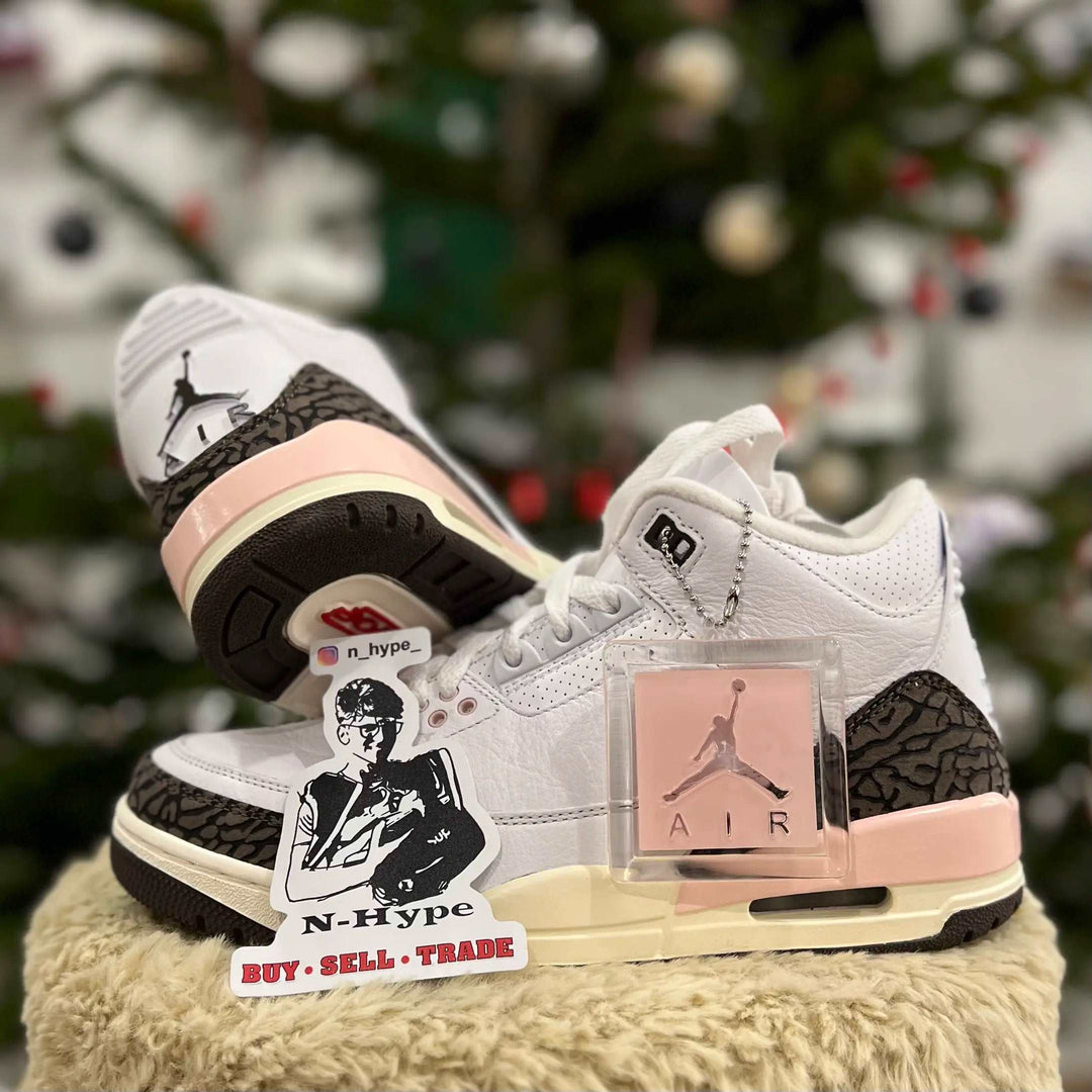 Jordan 3 Retro Neapolitan Dark Mocha (W)