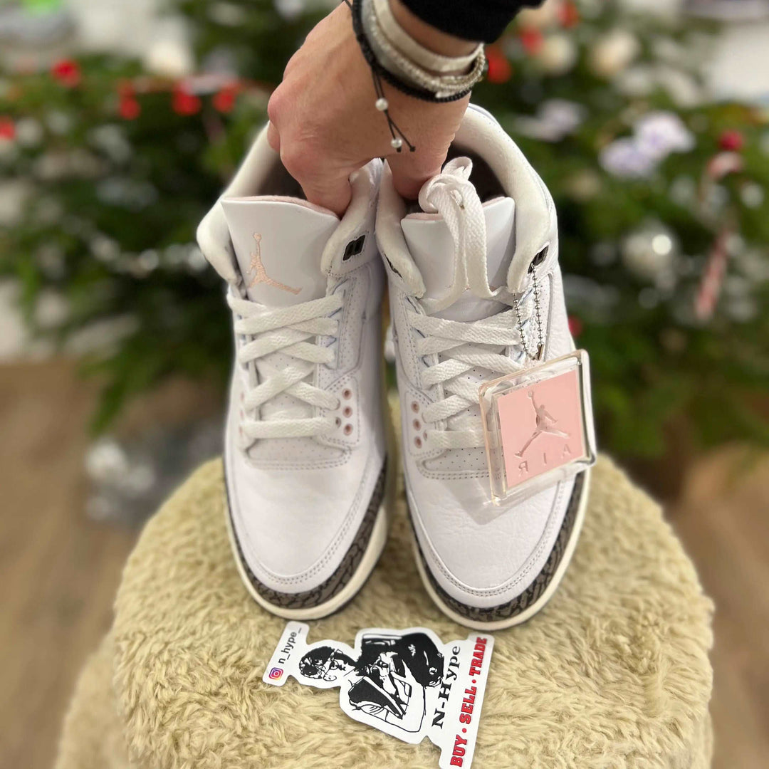 Jordan 3 Retro Neapolitan Dark Mocha (W)