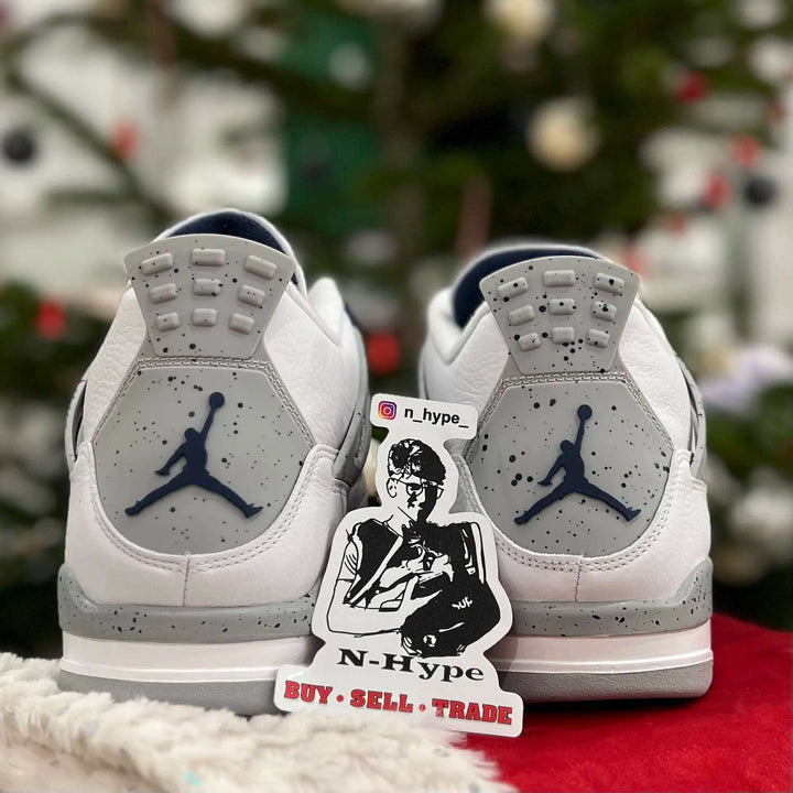 Jordan 4 Retro Midnight Navy