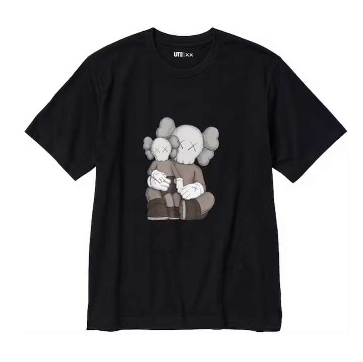 KAWS x Uniqlo UT Short Sleeve Graphic T-shirt Przod Lodz Polska