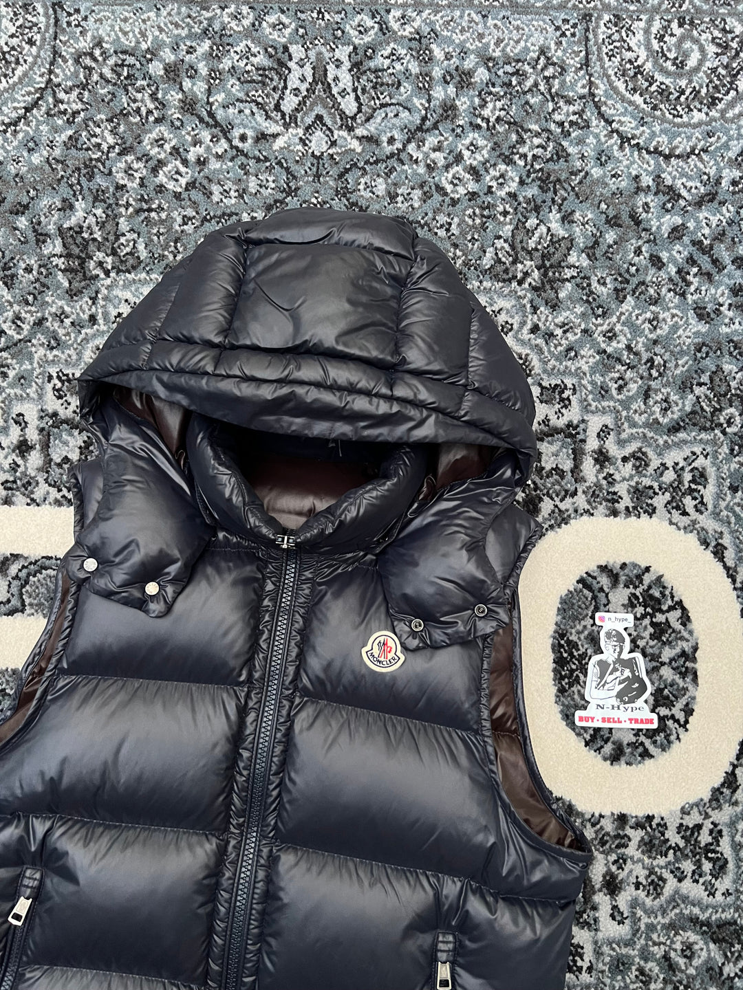 Moncler Bormes Puffer Vest Navy – N-Hype