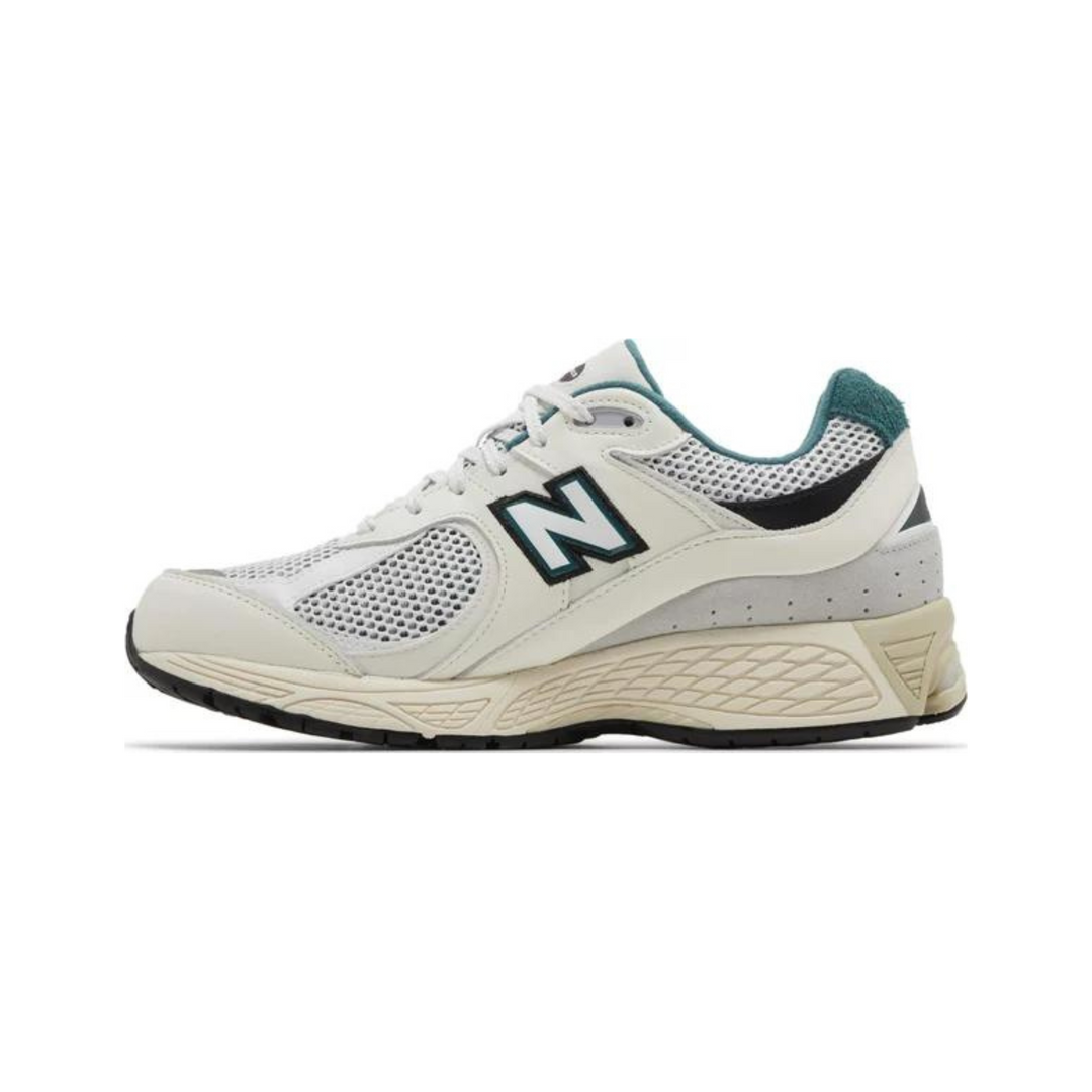 New Balance 2002R Vintage Teal Pouch