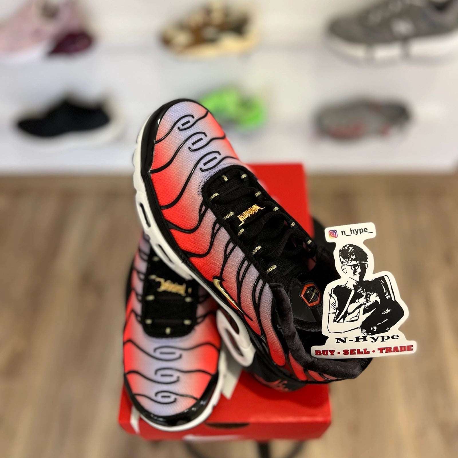 Nike Air Max Plus Sisterhood W DD6115 500 N Hype