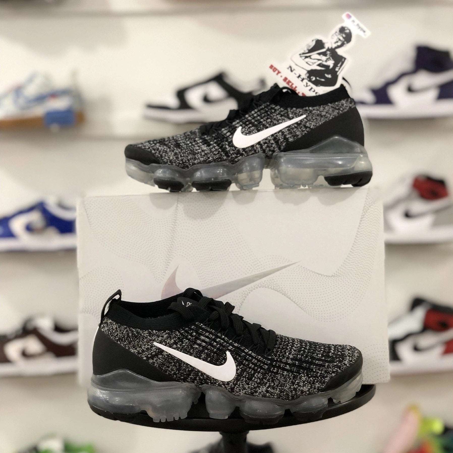 Nike air vapormax flyknit oreo best sale