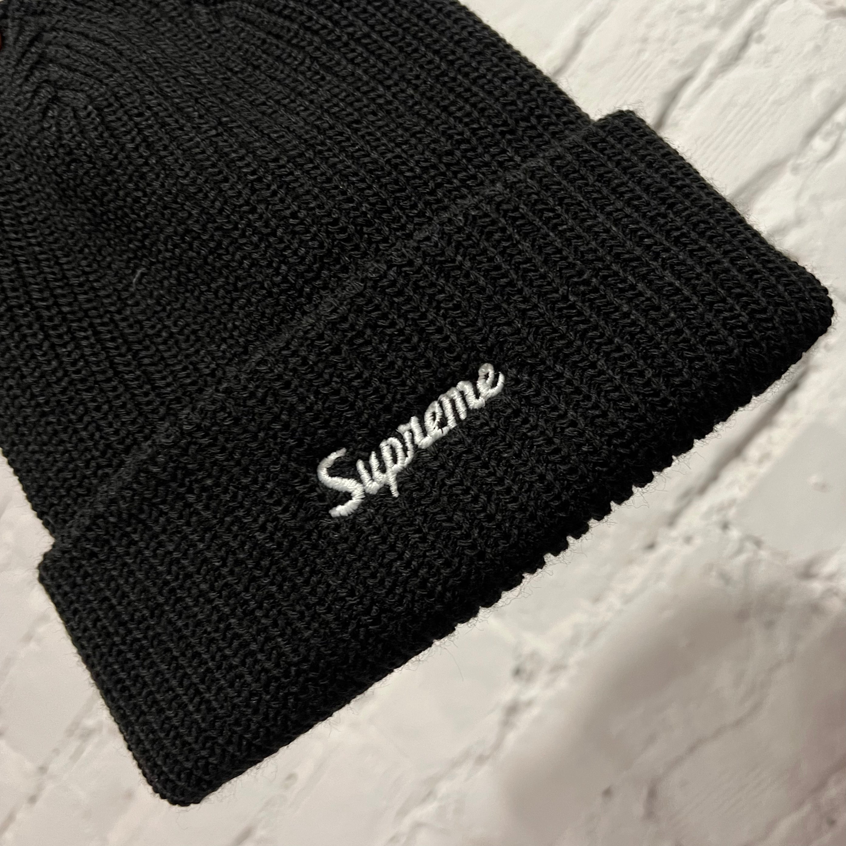 SUPREME LOOSE GAUGE BEANIE