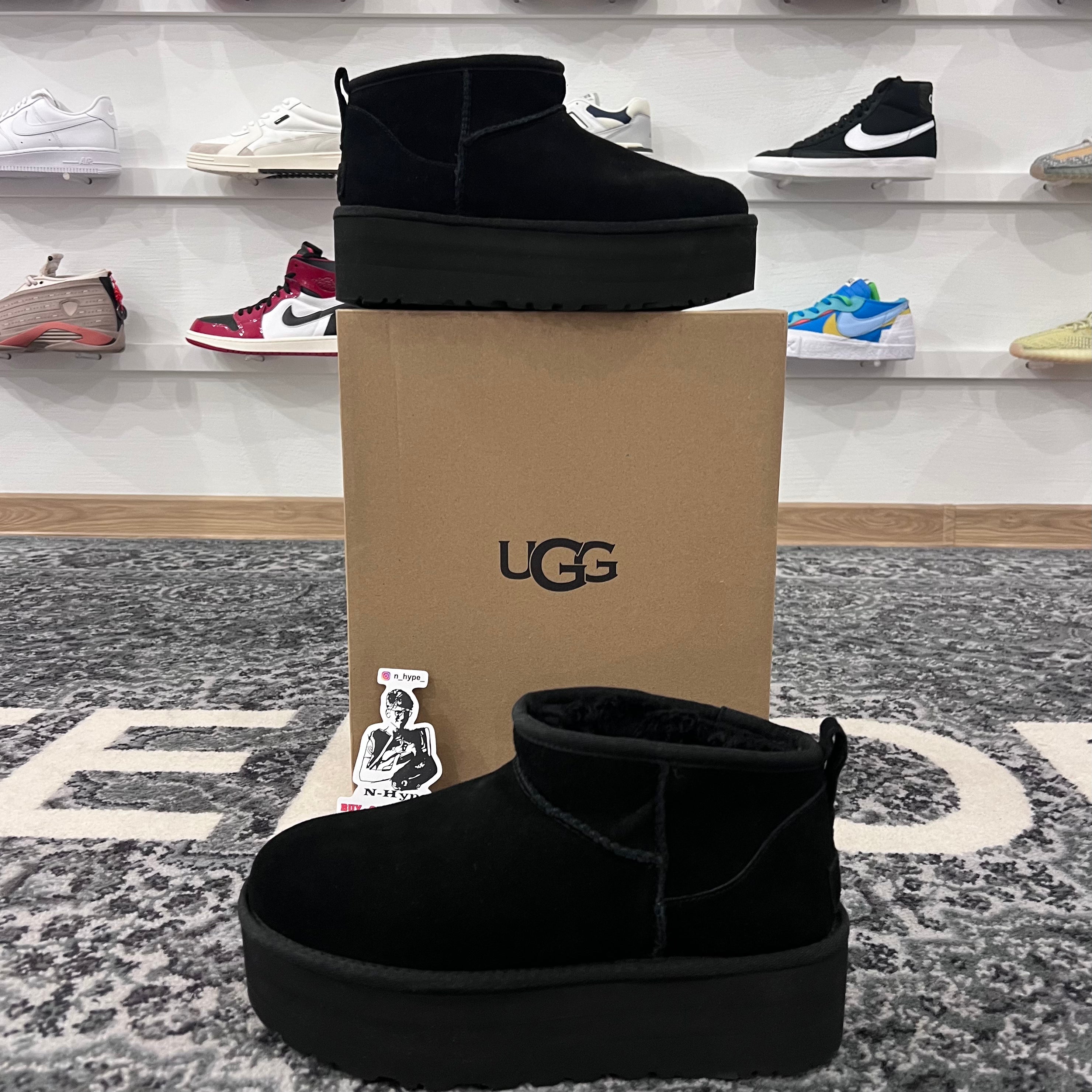 UGG Classic Ultra Mini Platform Boot Black (Women's) Showroom NHype Lodz Polska 4