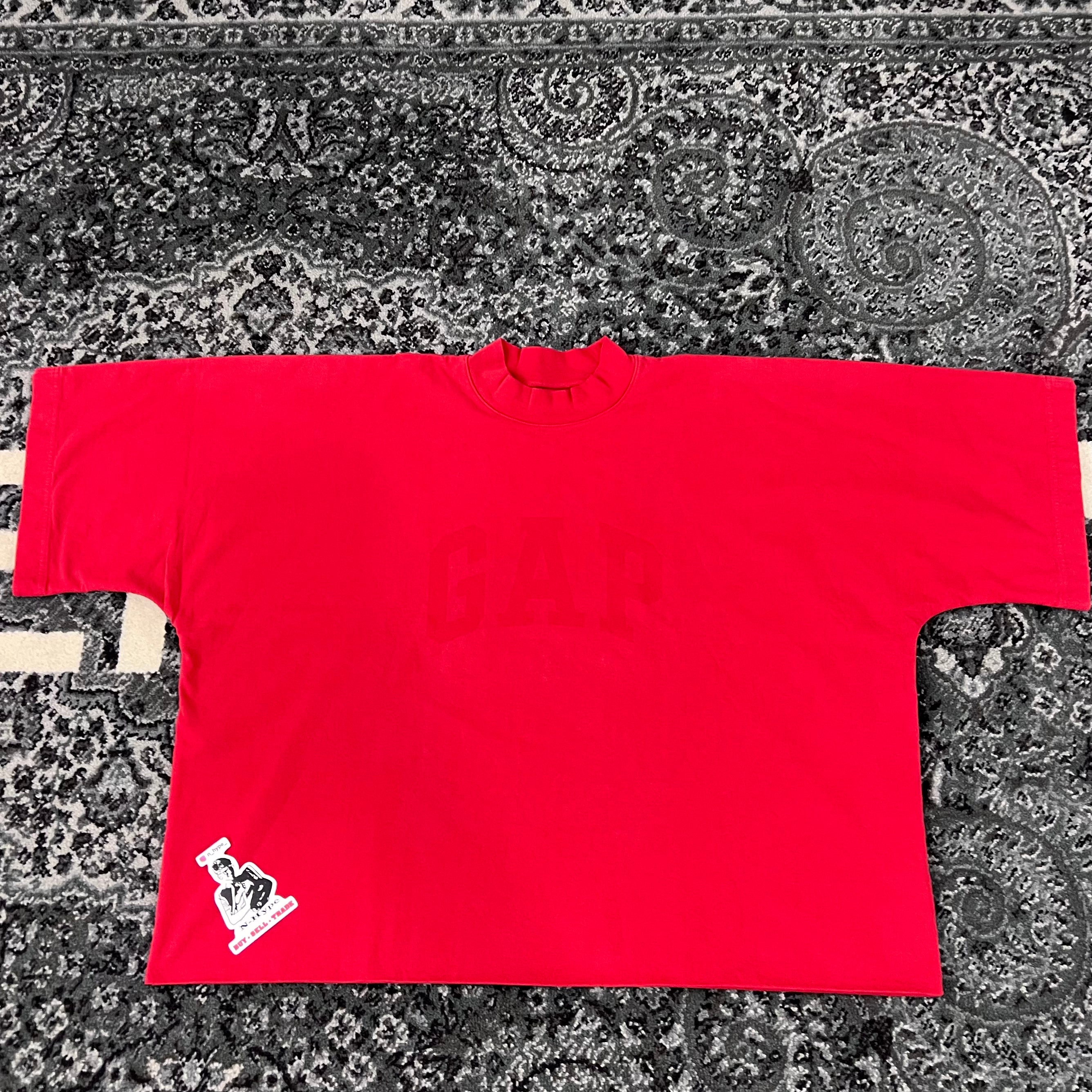 Yeezy Gap Engineered by Balenciaga T-Shirt Red Showroom NHype Lodz Polska