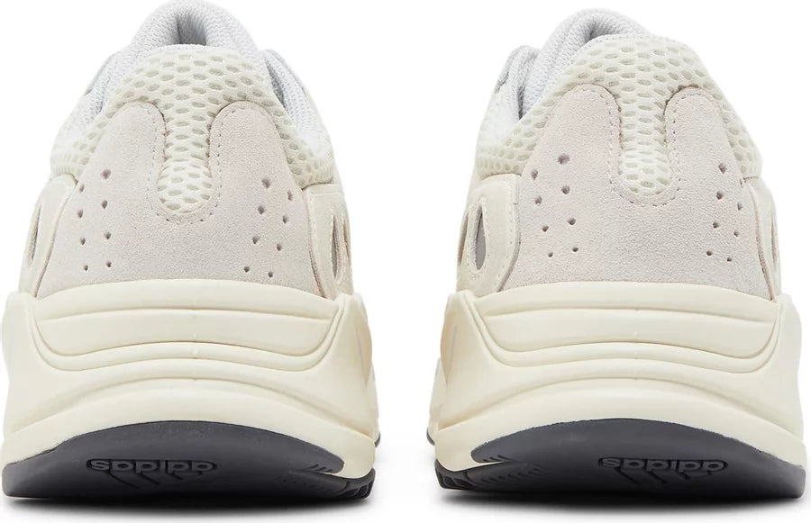 Adidas Yeezy Boost 700 Analog (2019/2023)