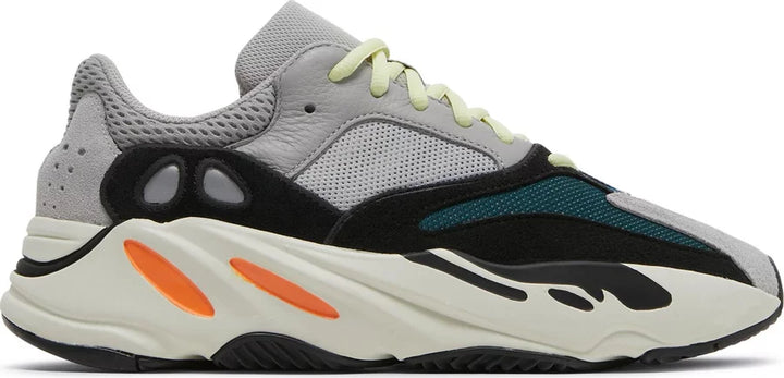 Adidas Yeezy Boost 700 Wave Runner (2017/2023)