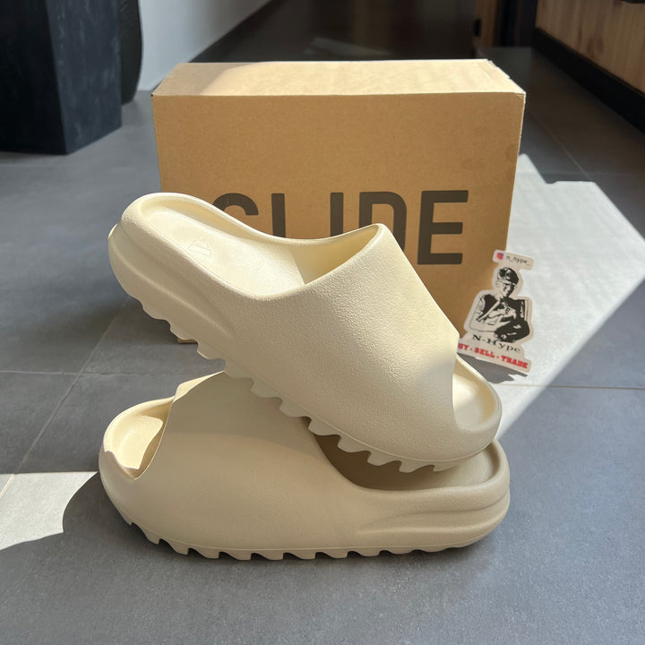 adidas Yeezy Slide Bone (2022/2023 Restock) Showroom NHype Lodz Polska 1