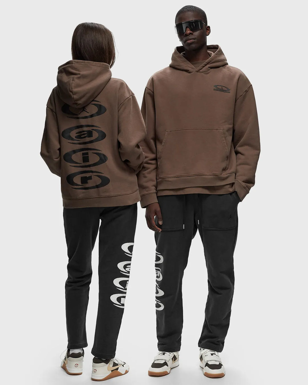 Air Jordan x Travis Scott PO HOODIE - Brown N-Hype pulower męski z kapturem Nike Travis Scott Jordan brązowy.