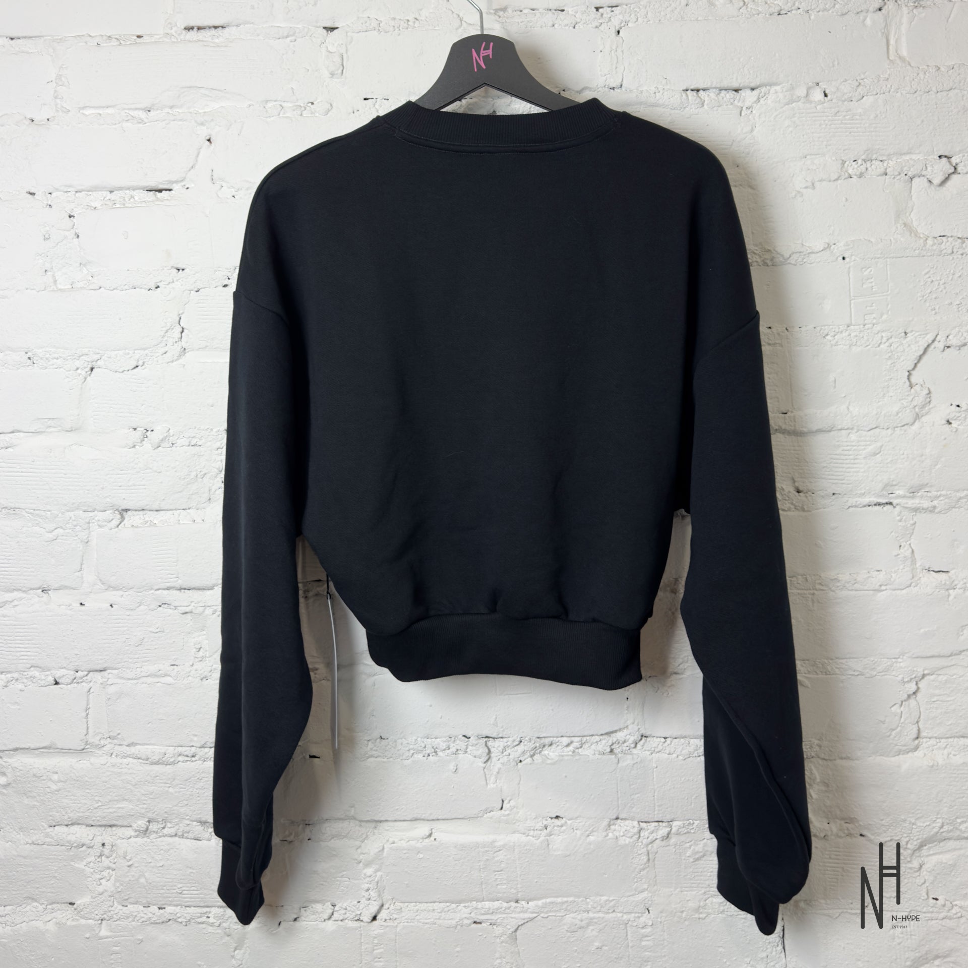Alo Yoga Accolade Pullover – Minimalism and Comfort | N-Hype