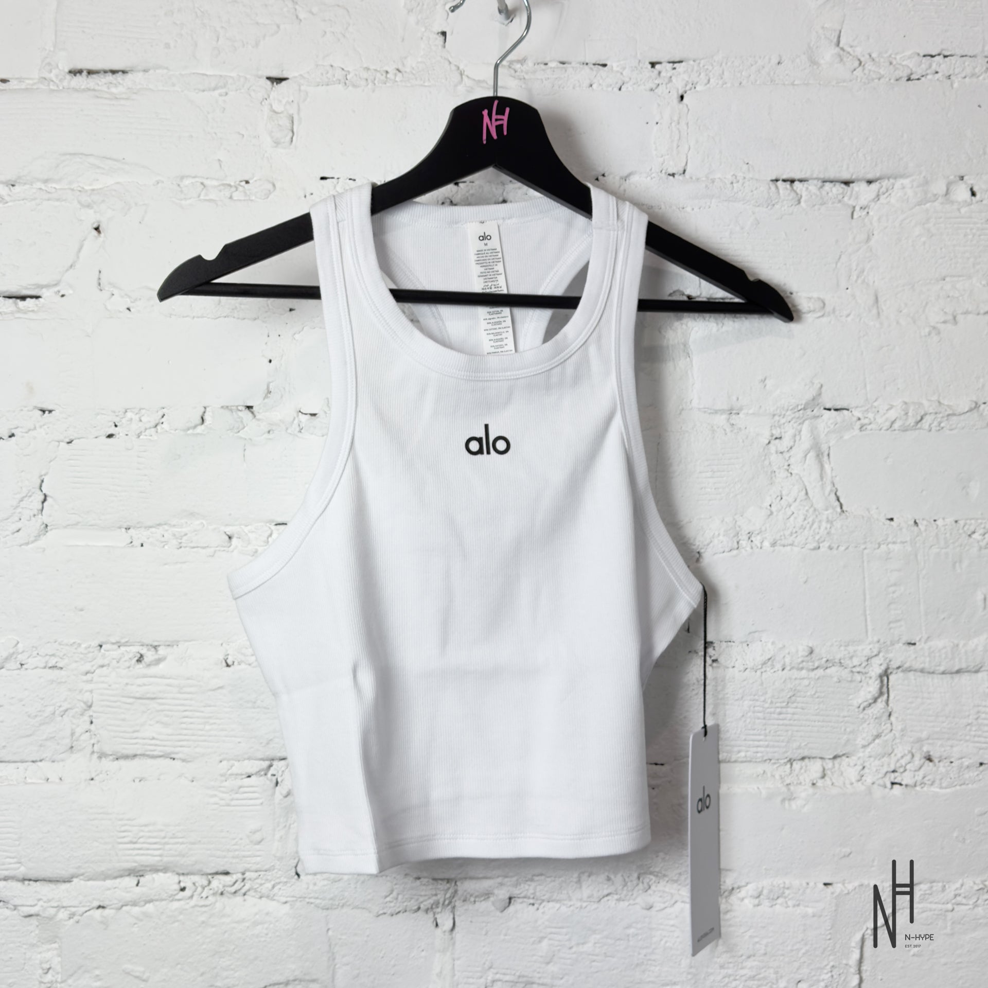 Alo Yoga Aspire Tank White – Classic and Comfort | N-Hype