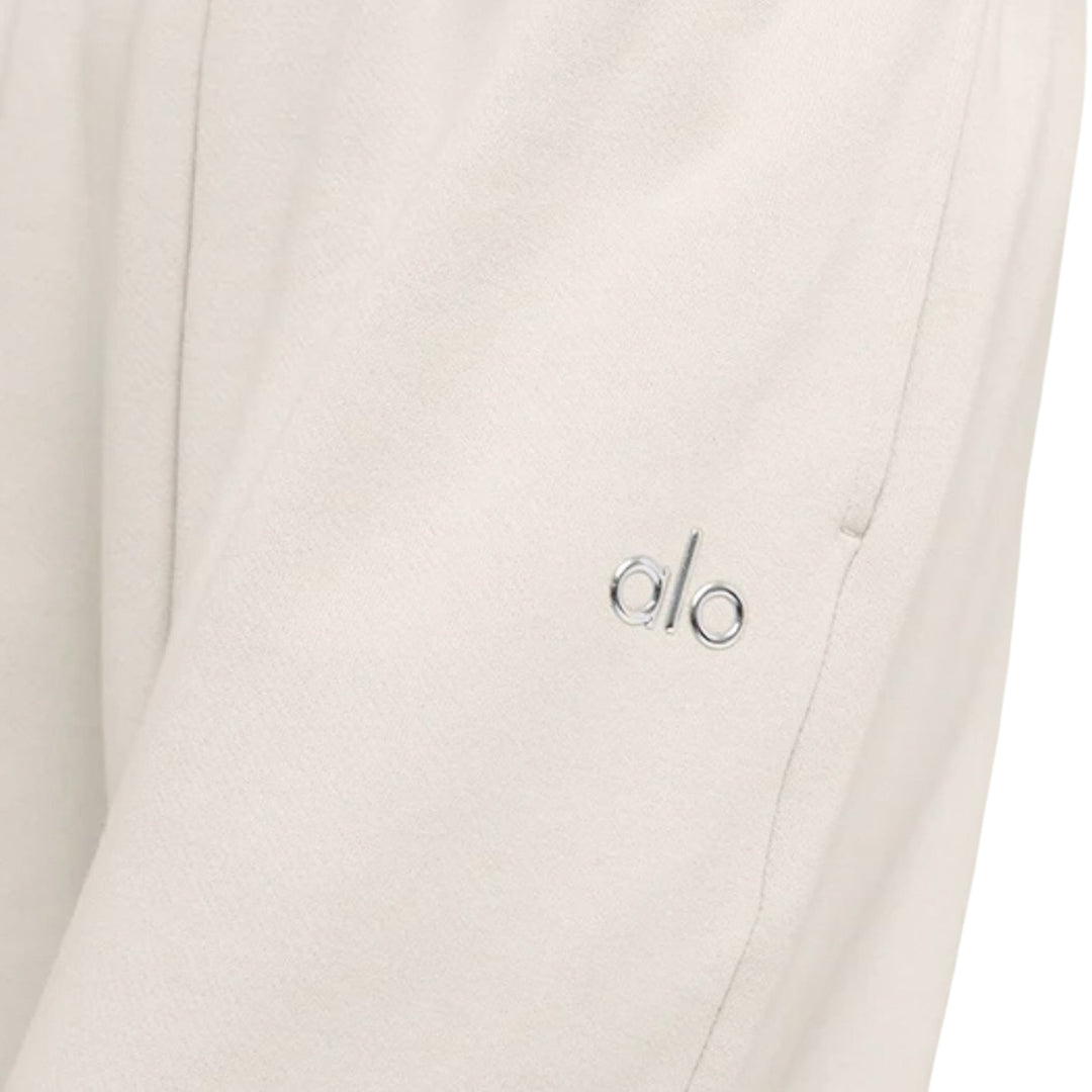 ALO YOGA Base Sweatpant Bone spodnie damskie beżowe N-Hype.