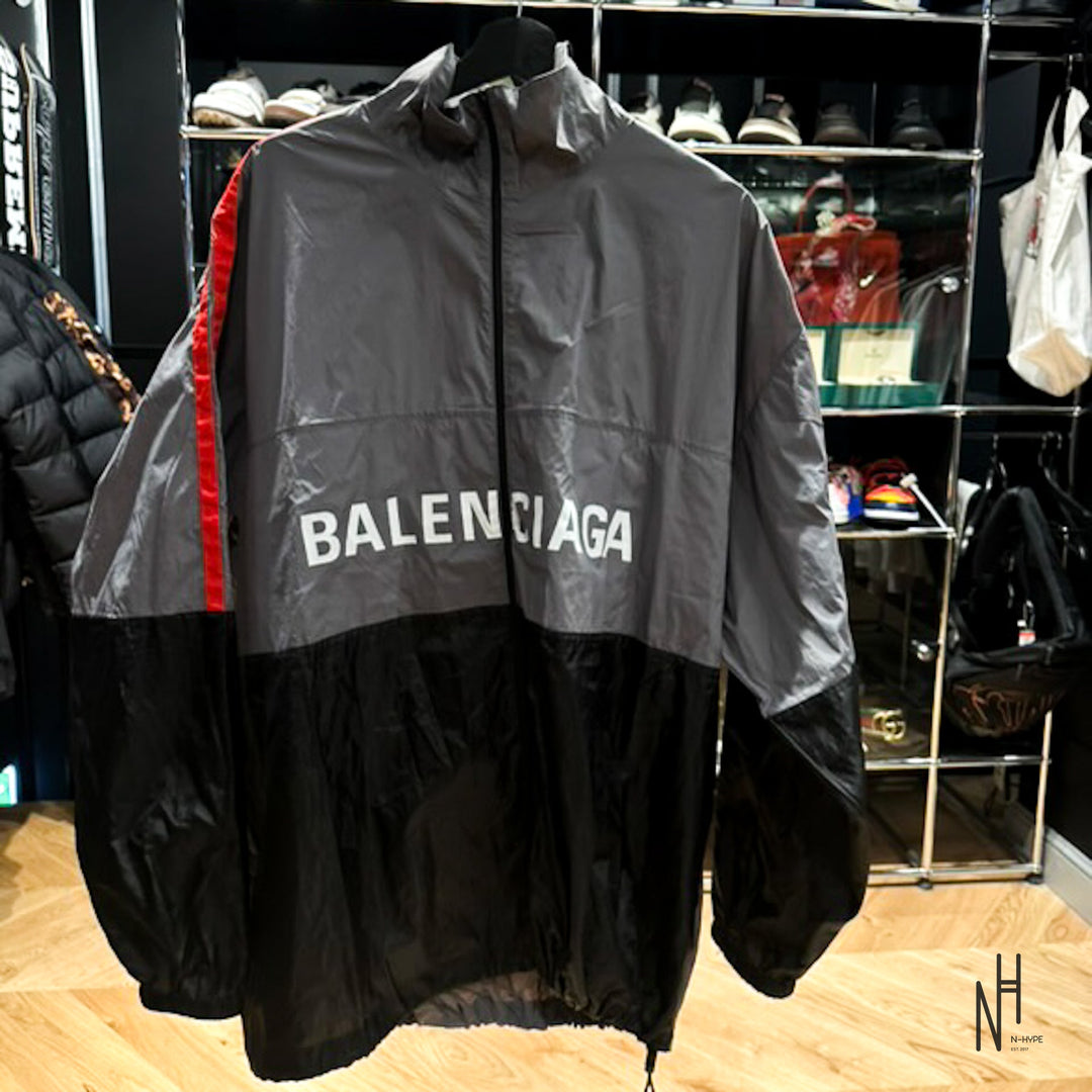 Balenciaga Grey logo print Zip-up Turtleneck N-Hype zip-up sweter szary logo.