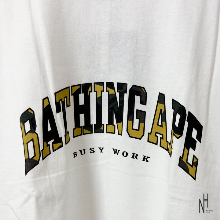 BAPE 1st Camo Logo Tee biała z żółtym logo N-Hype