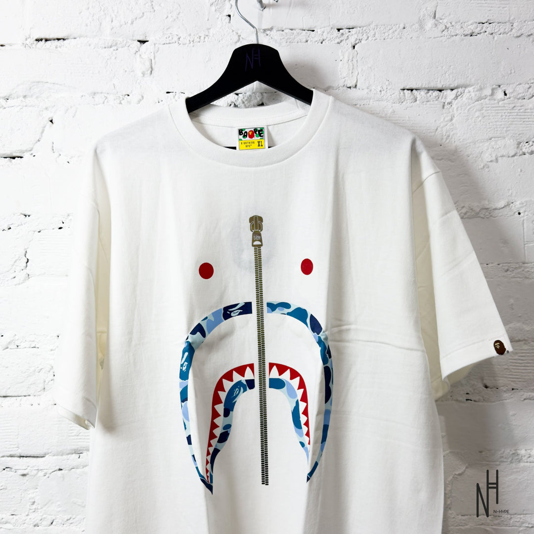 BAPE ABC Camo Shark Silver Zip Tee White/Blue koszulka męska N-Hype
