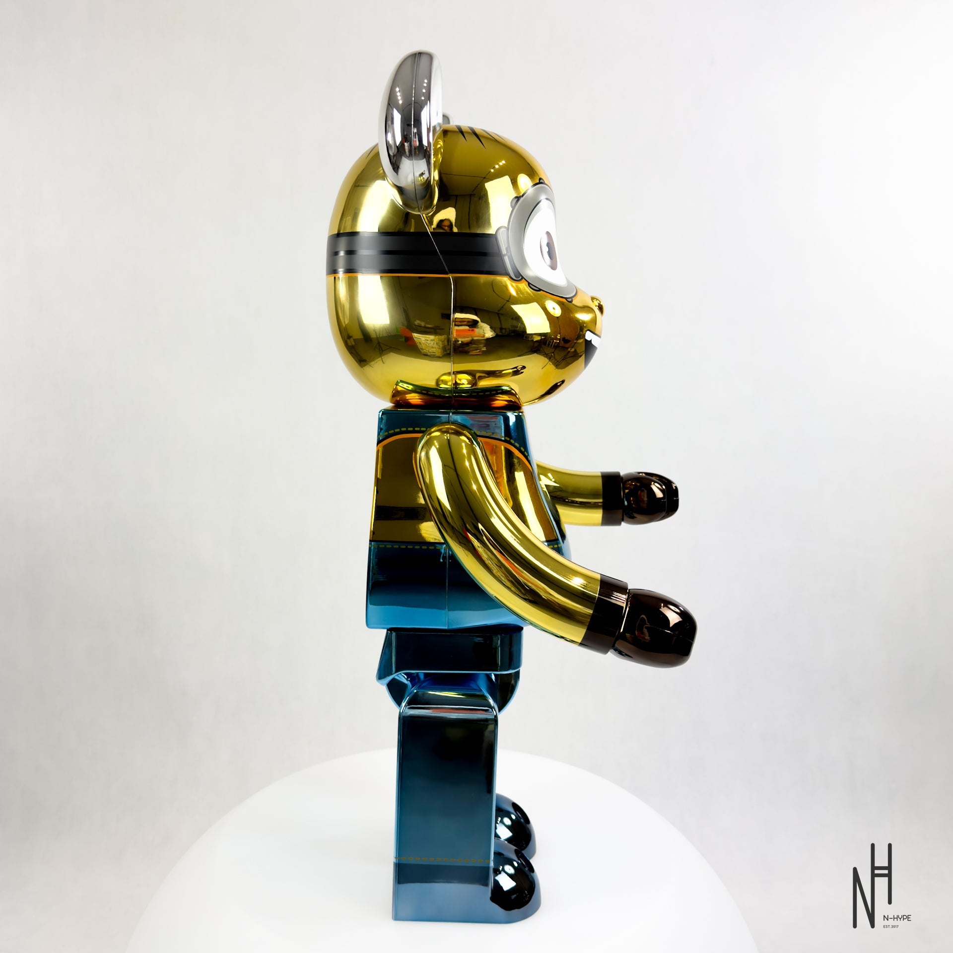 Bearbrick DAVE 1000% CHROME Ver. – Premium Collector's Edition | N