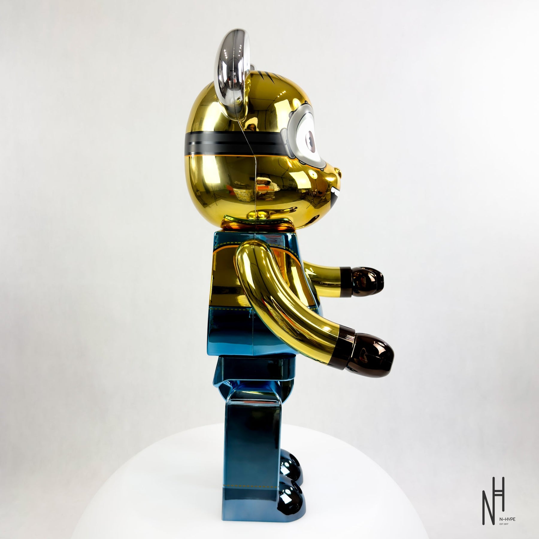 Bearbrick DAVE 1000% CHROME Ver. – Premium Collector's Edition | N