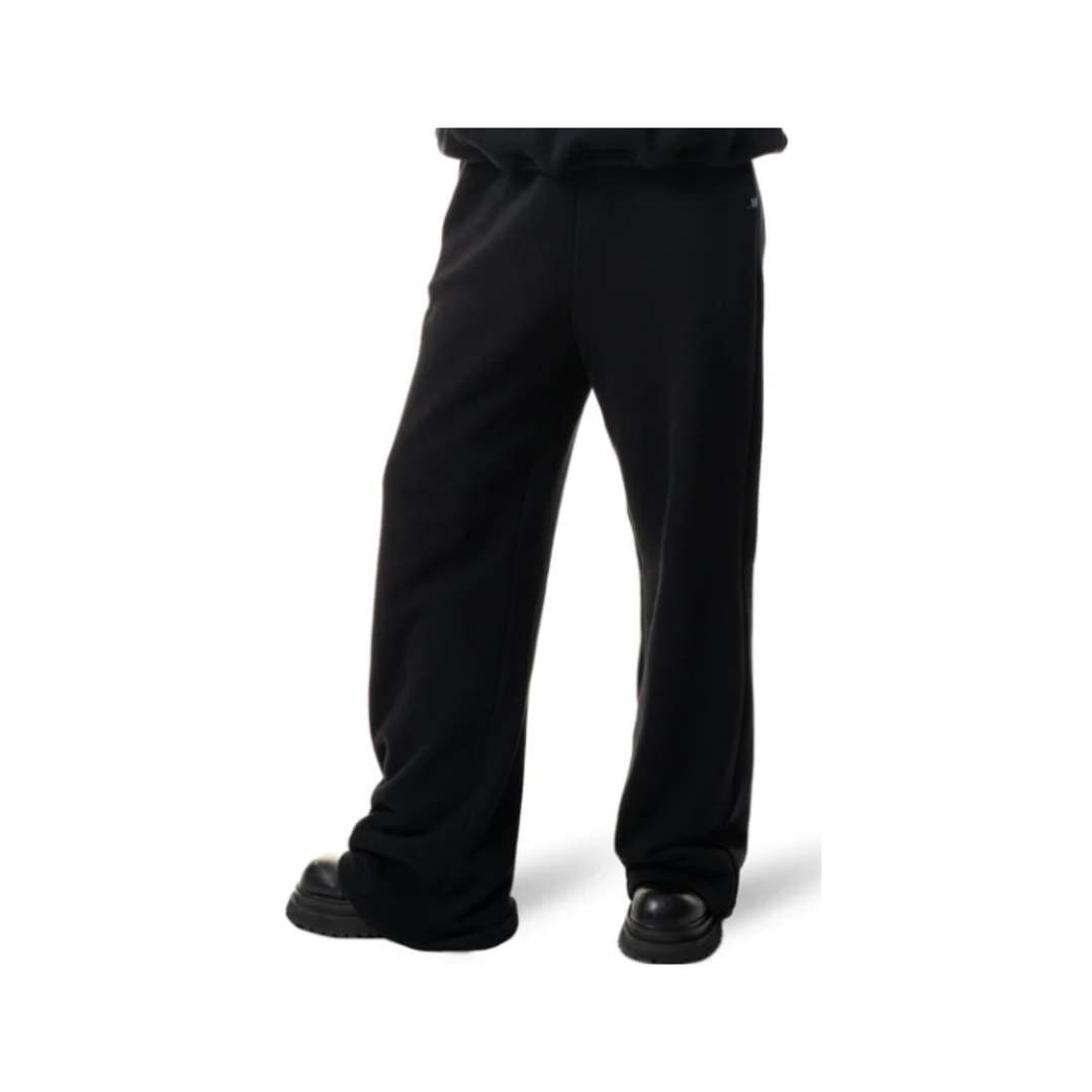 Cafe Societe Spodnie dresowe Jet (Black) N-Hype streetwear fashion.