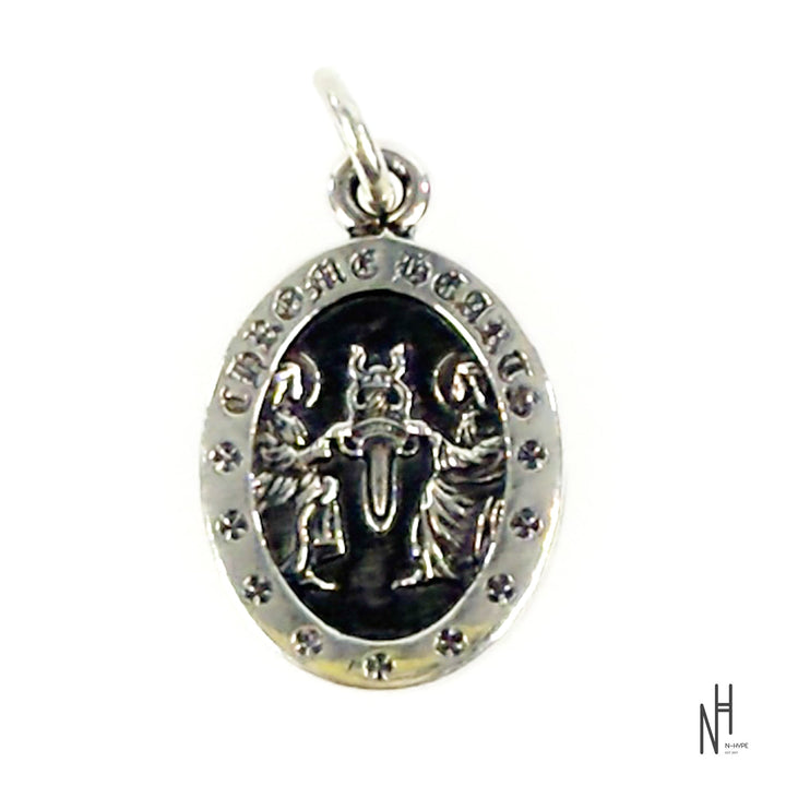 Chrome Hearts Angel Oval Charm Pendant srebrny N-Hype streetwear.