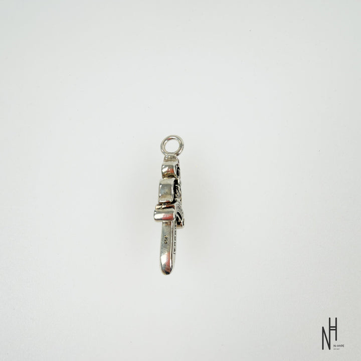 Chrome Hearts Big Dagger Charm Pendant N-Hype srebrny naszyjnik charm