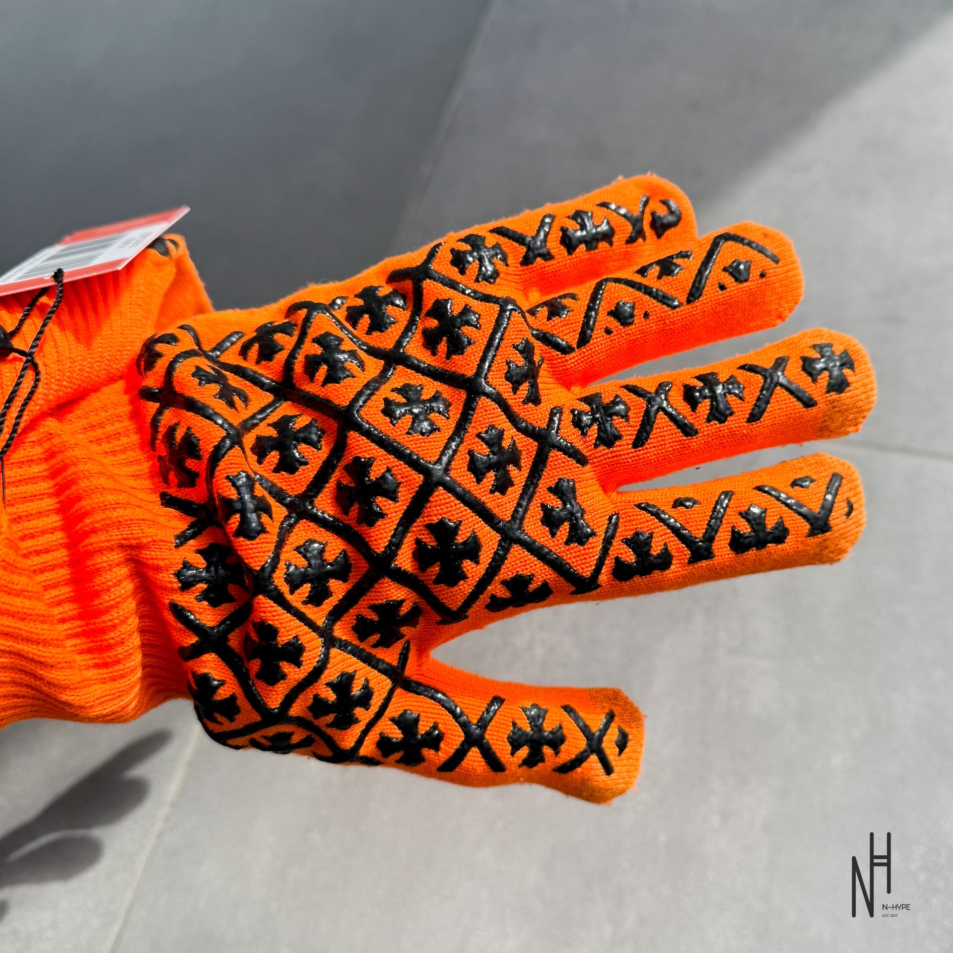 Chrome Hearts Orange Gloves | N-Hype