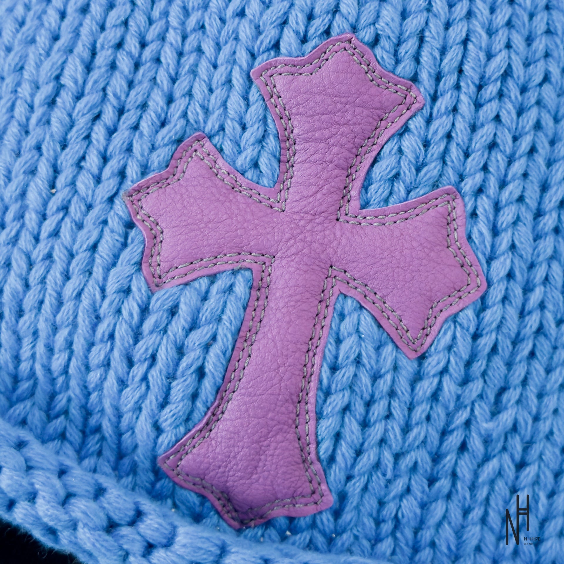 Chrome Hearts Purple Cemetery Cross Patch Cashmere Beanie Blue | N
