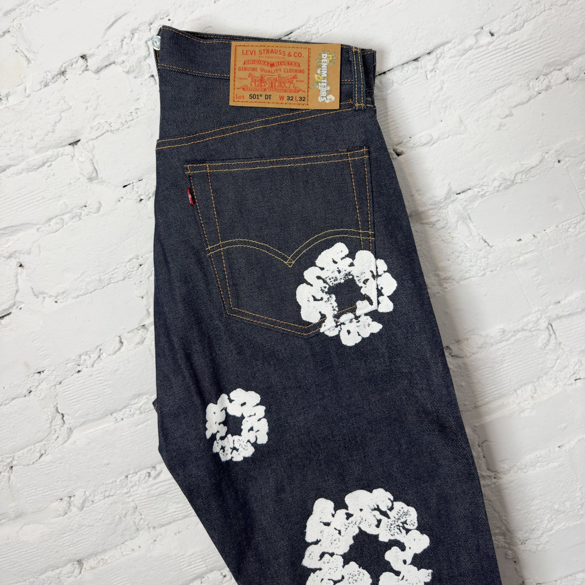 Denim Tears x Levi's Cotton Wreath Jean Dark Wash | N-Hype