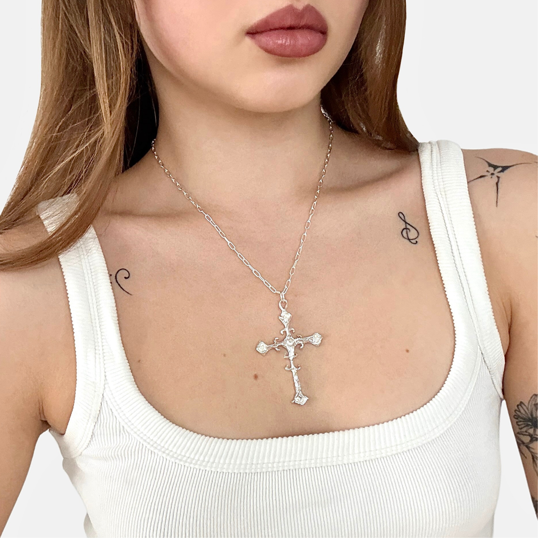 Dwa Głosy Ethereal Cross Necklace srebrny N-Hype.