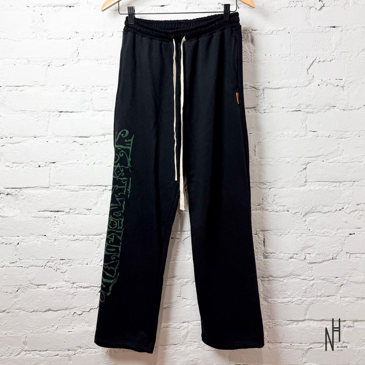 N-Hype FVCKTHISBRAND Arabic Sweatpants Bottle Green sweatpants