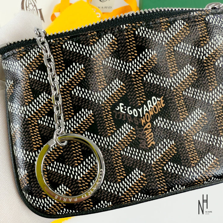 Goyard Nano Senat Key Pouch Black / Natural N-Hype leather key pouch.